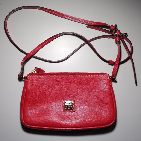 Dooney & Bourke Cherry Red Saffiano Lexi Crossbody Small Bag Purse - Picture 1 of 9